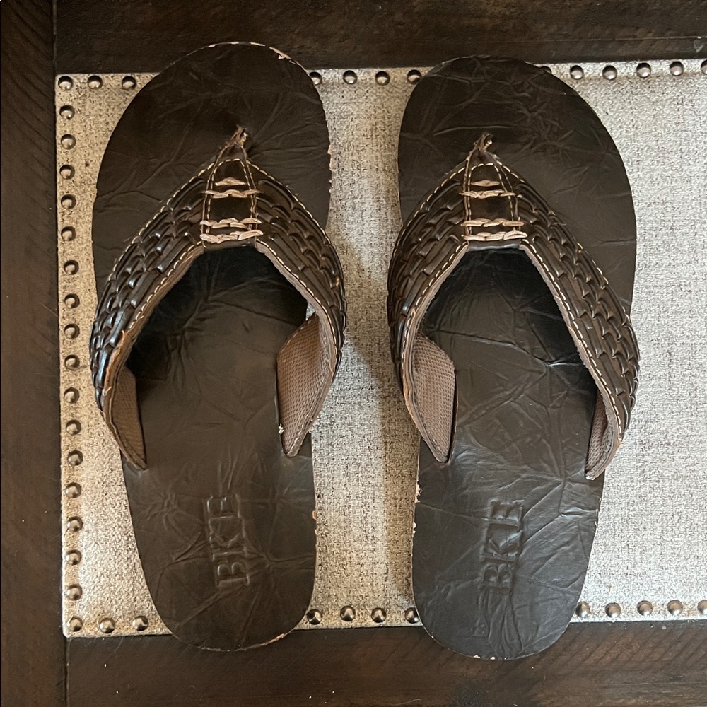 Men’s BKE Brown Flip-Flops